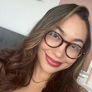 Meet your Posher, Savannah